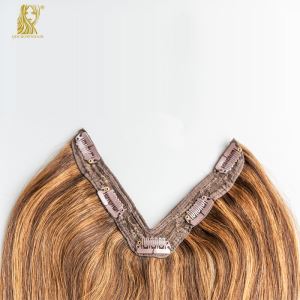 لیس کے ساتھ ہیئر ایکسٹینشن میں کلپ